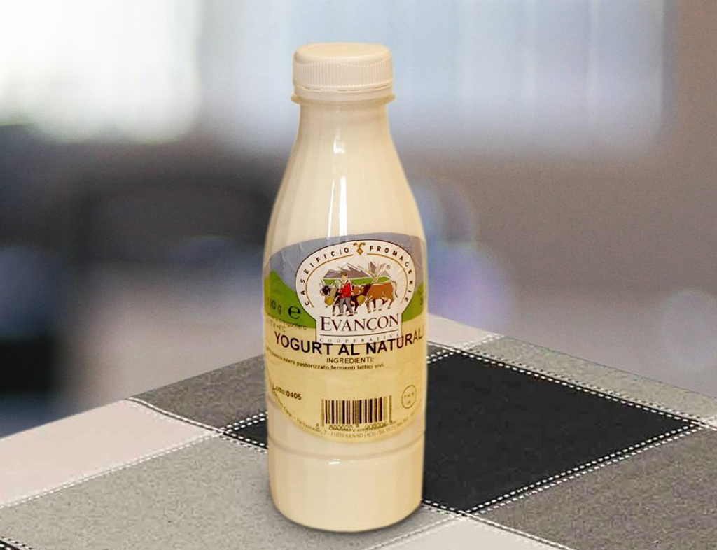 E’ uno yogurt dal gusto caratteristico prodotto con latte di bovine valdostane pastorizzato.